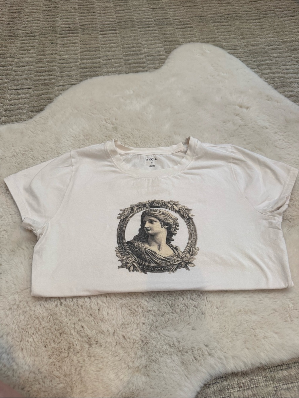 Maeve | Anthropologie White Short Sleeve Tee with Classical Portrait Medallion - Picture 4 of 11